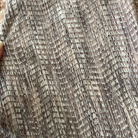 Pink Lululemon Align Leggings - Picture 2 of 7